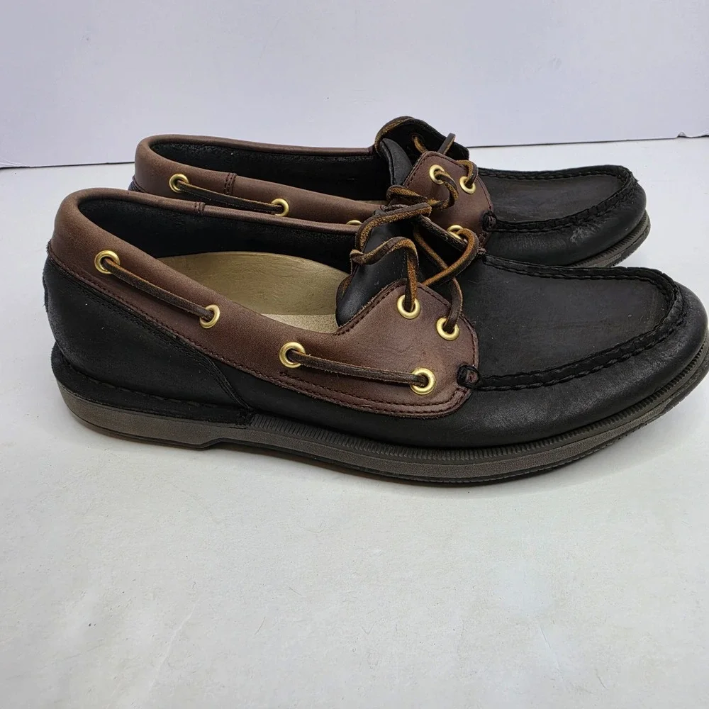 Rockport Men's Boat Shoes Leather Upper  Size 8.5W Brown And Black Toe Closurer